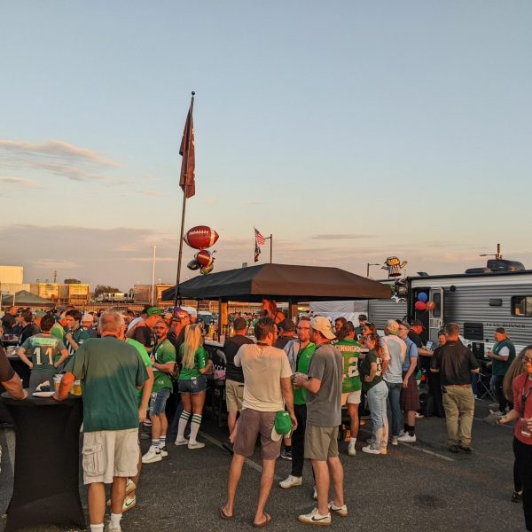 Web24_Tailgate_Eagles9